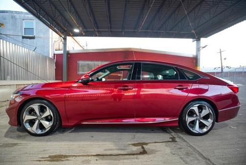 2018 Honda Accord Touring 2.0T