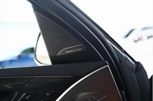 2022 BMW X4 M40i