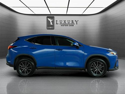 2023 Lexus NX 350h Premium