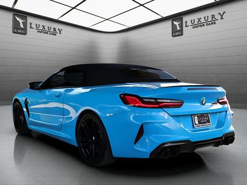 Marina Bay Blue Metallic 2022 BMW M8 Competition