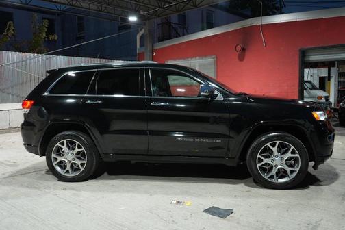 2020 Jeep Grand Cherokee Overland