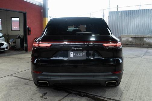 2019 Porsche Cayenne Cayenne