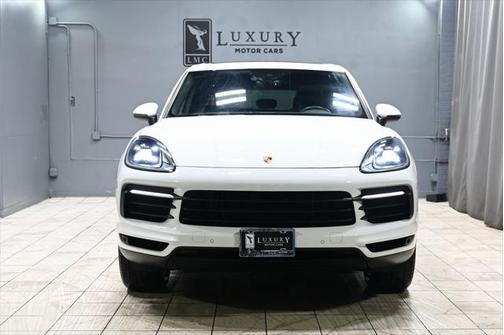 2023 Porsche Cayenne Base