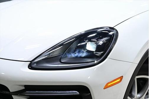 2023 Porsche Cayenne Base