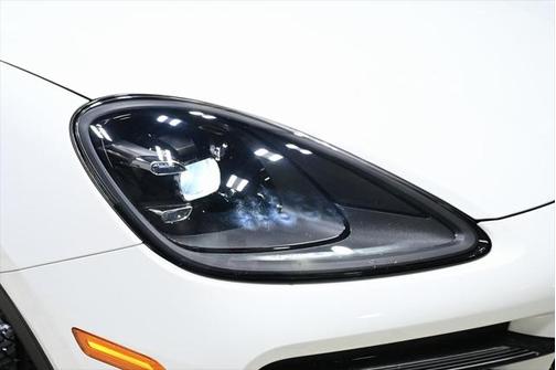 2023 Porsche Cayenne Base