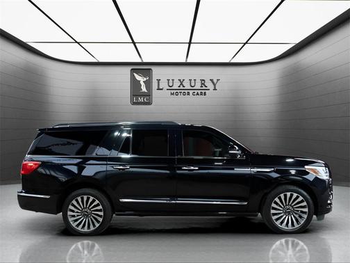 2019 Lincoln Navigator L Reserve