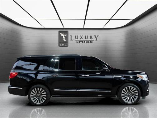2019 Lincoln Navigator L Reserve