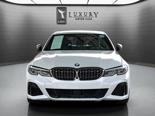 Mineral White Metallic 2020 BMW M340 M340i