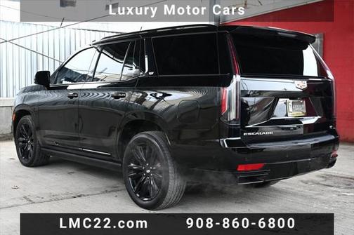 2022 Cadillac Escalade Sport Platinum