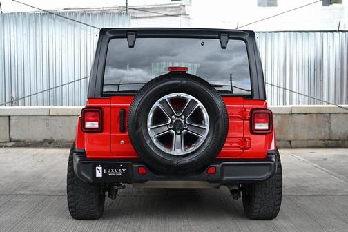 2020 Jeep Wrangler Unlimited Sahara