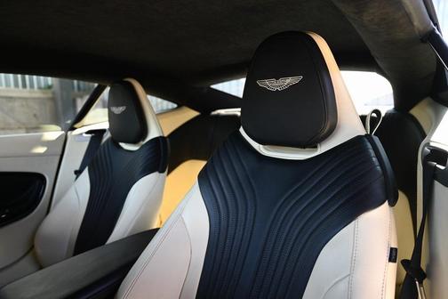 2020 Aston Martin DB11 Base