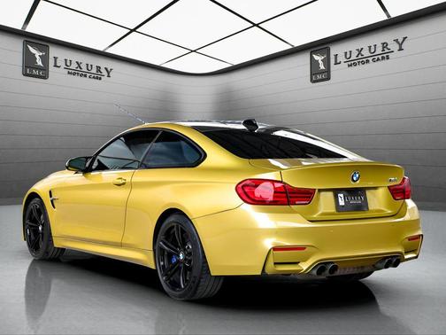 Austin Yellow Metallic 2018 BMW M4 Base