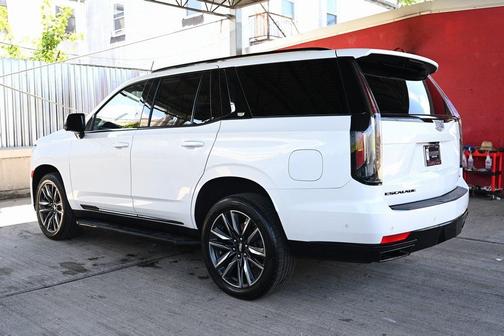 2021 Cadillac Escalade Sport