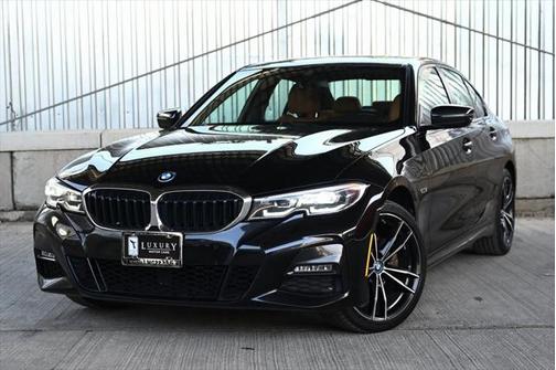 2022 BMW 330e Base