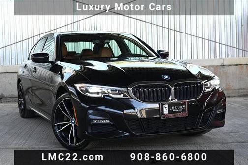 2022 BMW 330e Base