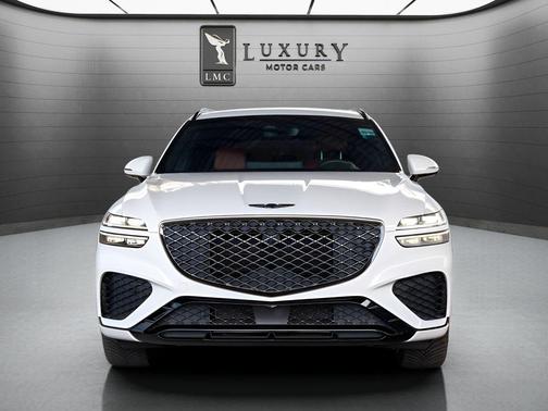 Alta White 2023 Genesis GV70 2.5T AWD
