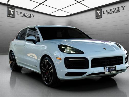 2022 Porsche Cayenne GTS