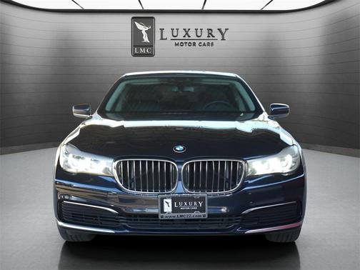 2019 BMW 740 xDrive
