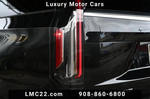 2021 Cadillac Escalade ESV Luxury
