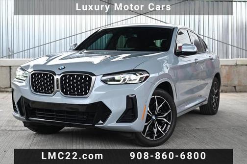 2022 BMW X4 xDrive30i