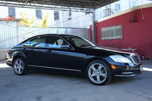 2013 Mercedes-Benz S-Class 4MATIC
