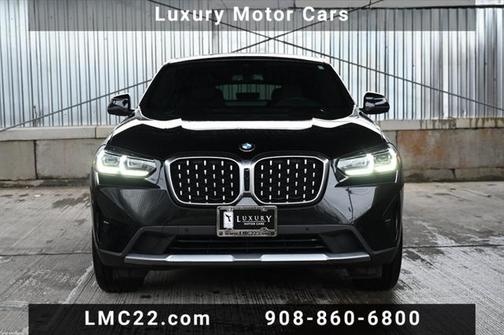 2024 BMW X4 xDrive30i