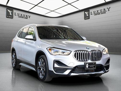 Glacier Silver Metallic 2021 BMW X1 xDrive28i