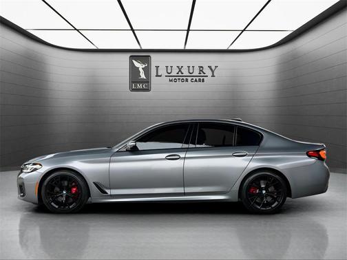 2023 BMW 530 i xDrive