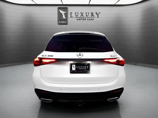 2023 Mercedes-Benz GLC 300 4MATIC