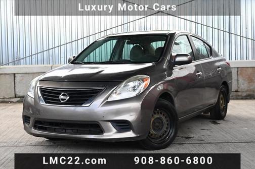 2013 Nissan Versa 1.6 S