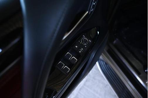 2017 Lexus LX 570 Base