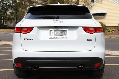 2019 Jaguar F-PACE 25t R-Sport