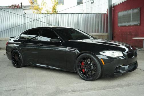 2015 BMW M5 Base