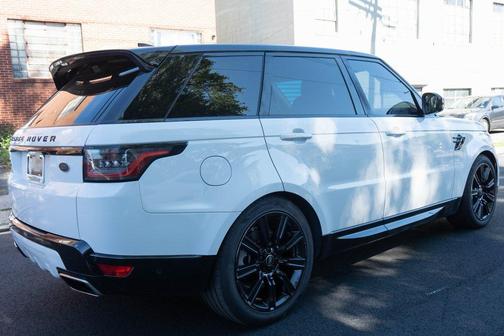 2021 Land Rover Range Rover Sport HSE Silver Edition