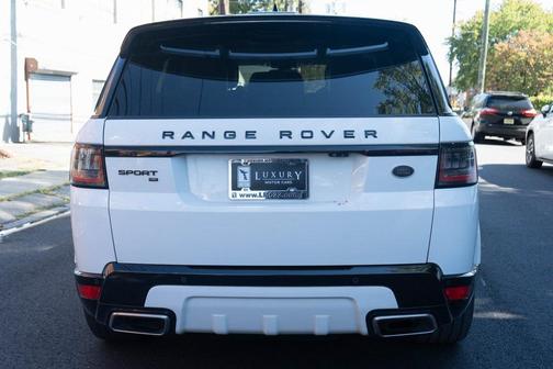 2021 Land Rover Range Rover Sport HSE Silver Edition