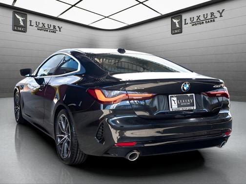 Black Sapphire Metallic 2025 BMW 430 i xDrive