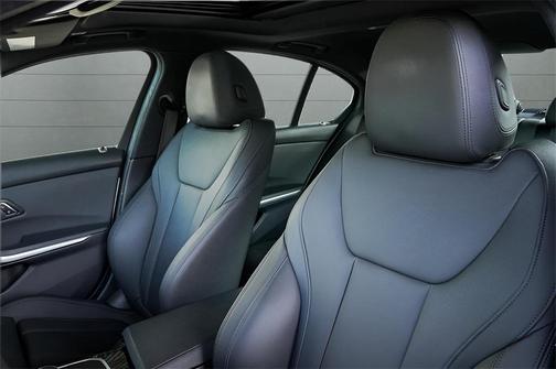 2020 BMW 330 xDrive