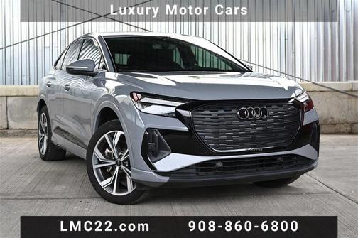 2024 Audi Q4 e-tron Premium Plus 50 quattro