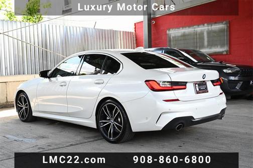 2019 BMW 330 330i