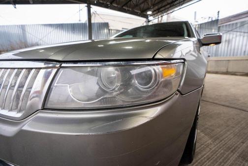 2008 Lincoln MKZ Base