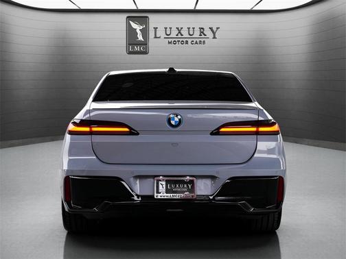 2024 BMW i7 eDrive50