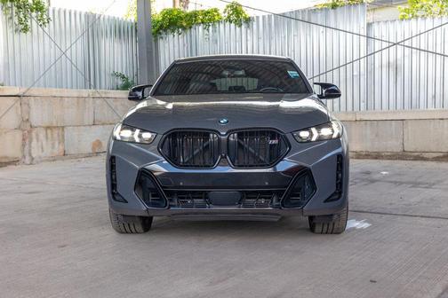 Dravit Gray Metallic 2024 BMW X6 M60i