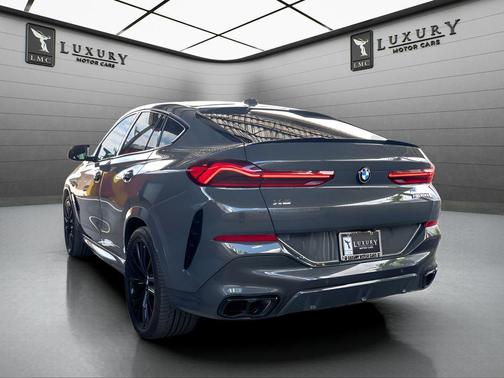 Dravit Gray Metallic 2024 BMW X6 M60i