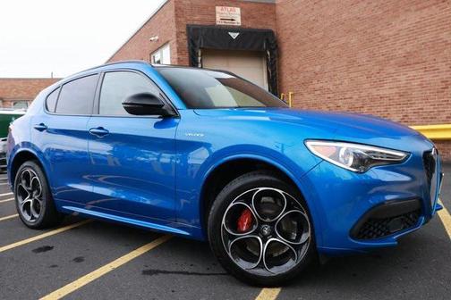 2023 Alfa Romeo Stelvio Veloce AWD