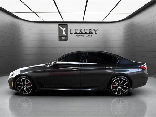 2022 BMW 530 i xDrive