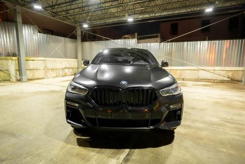 2021 BMW X6 M50i