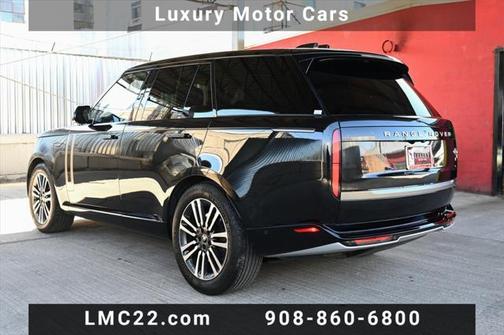 2023 Land Rover Range Rover P530 SE
