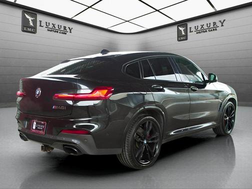 2021 BMW X4 M40i