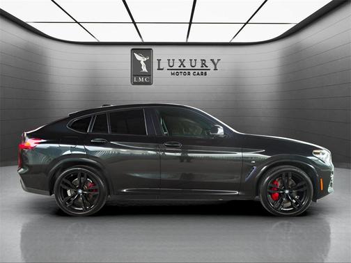 2021 BMW X4 M40i