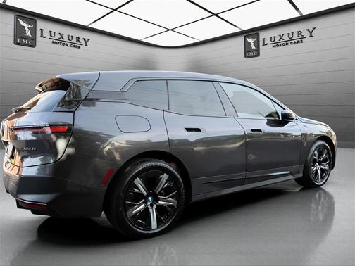 2024 BMW iX xDrive50